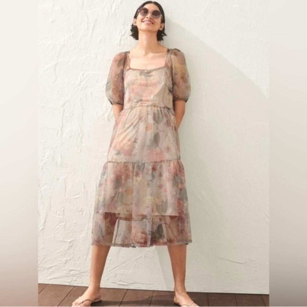 H&M PUFF-SLEEVED MESH DRESS. SIZE SMALL